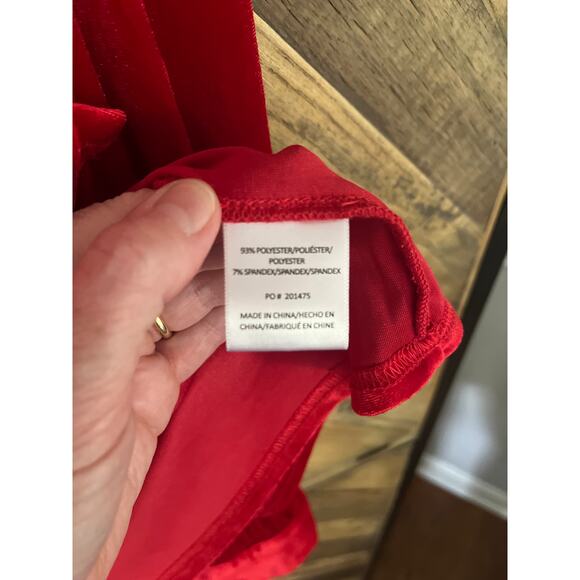 Modcloth Be Buzzworthy Red Velvet Holiday Shirt Sz 4X - Picture 4 of 7